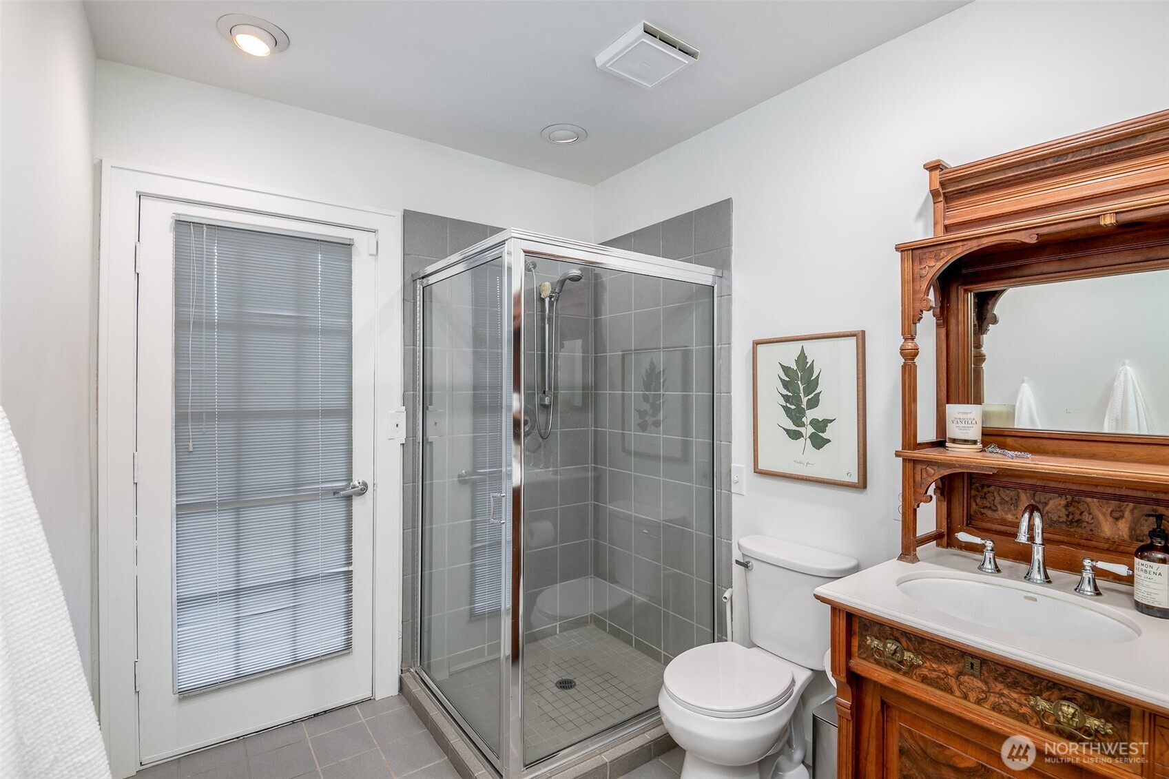 3025 Maringo Road Southeast Olympia, WA 98501 - Photo 16 of 40