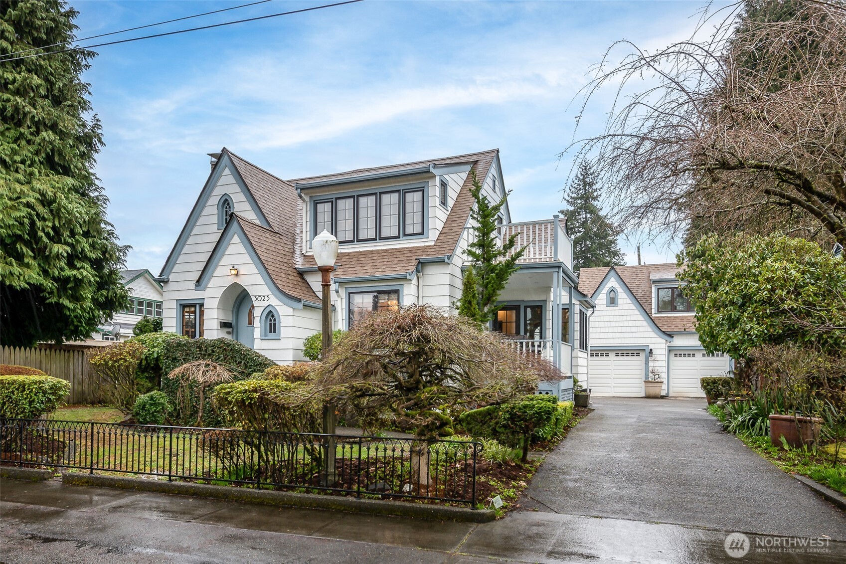 3025 Maringo Road Southeast Olympia, WA 98501 - Photo 2 of 40