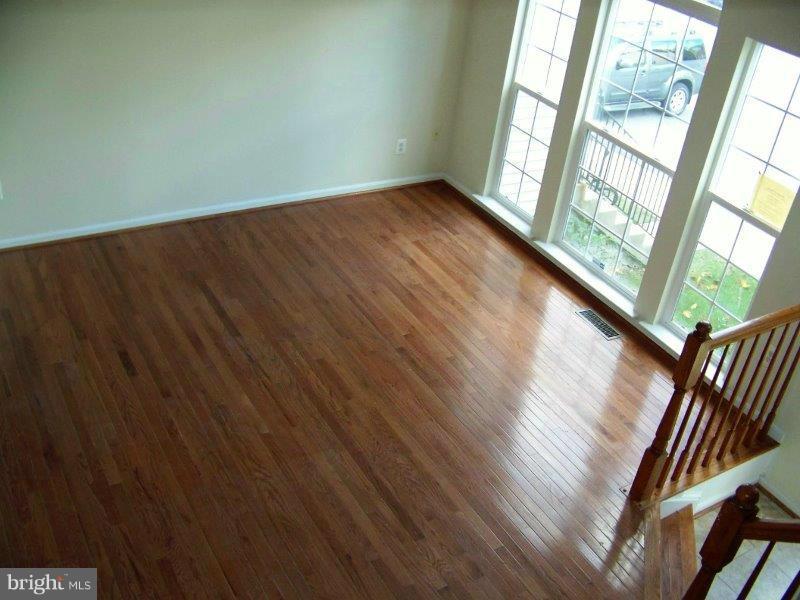 3331 Yellow Flower Road Laurel, MD 20724 - Photo 9 of 16 Interior (General)