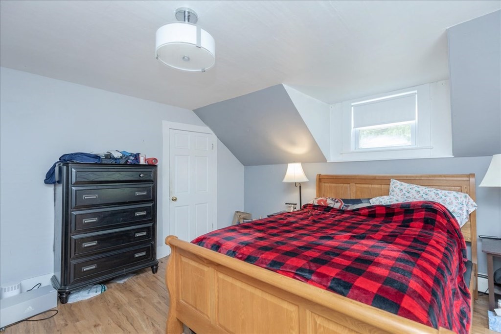 27 Haverhill Road Topsfield, MA 01983 - Photo 23 of 36