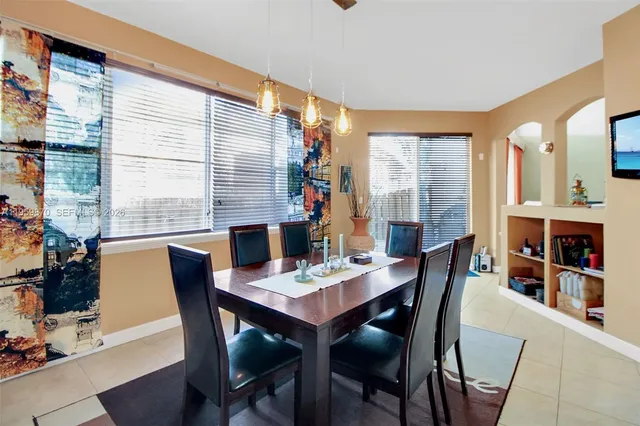 $699,999 | 11531 Northwest 79th Lane, Doral, FL 33178