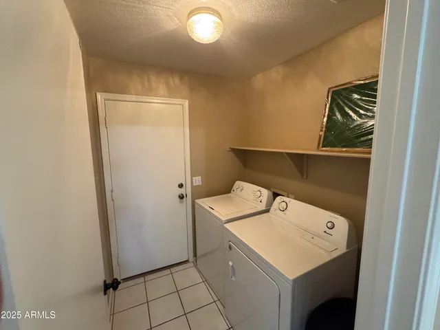 $2,300 | 1018 West Juniper Avenue, Gilbert, AZ 85233