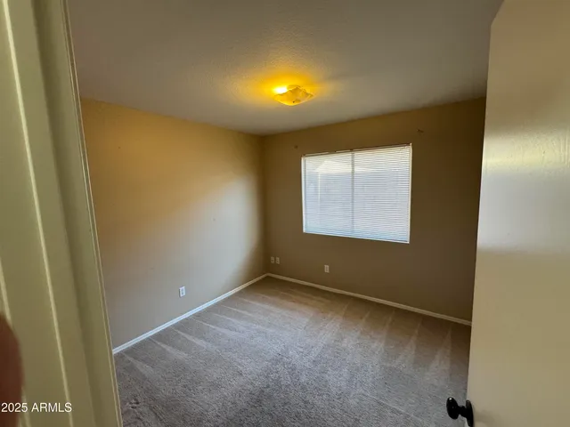 $2,300 | 1018 West Juniper Avenue, Gilbert, AZ 85233