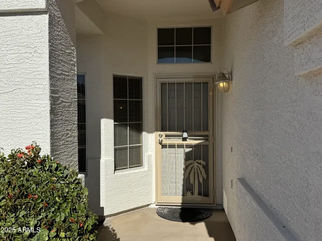 $2,300 | 1018 West Juniper Avenue, Gilbert, AZ 85233