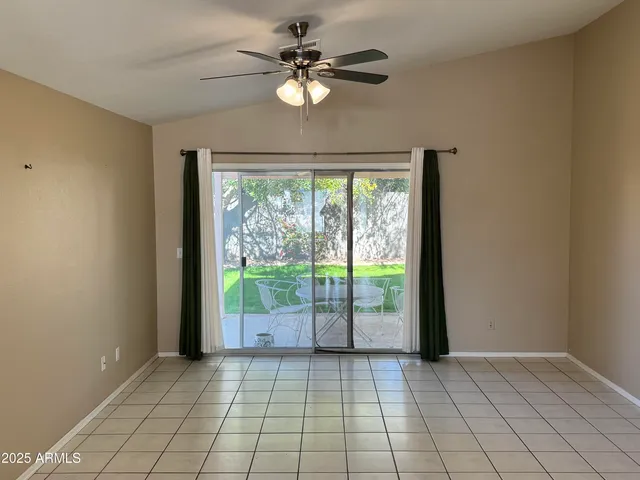 $2,300 | 1018 West Juniper Avenue, Gilbert, AZ 85233