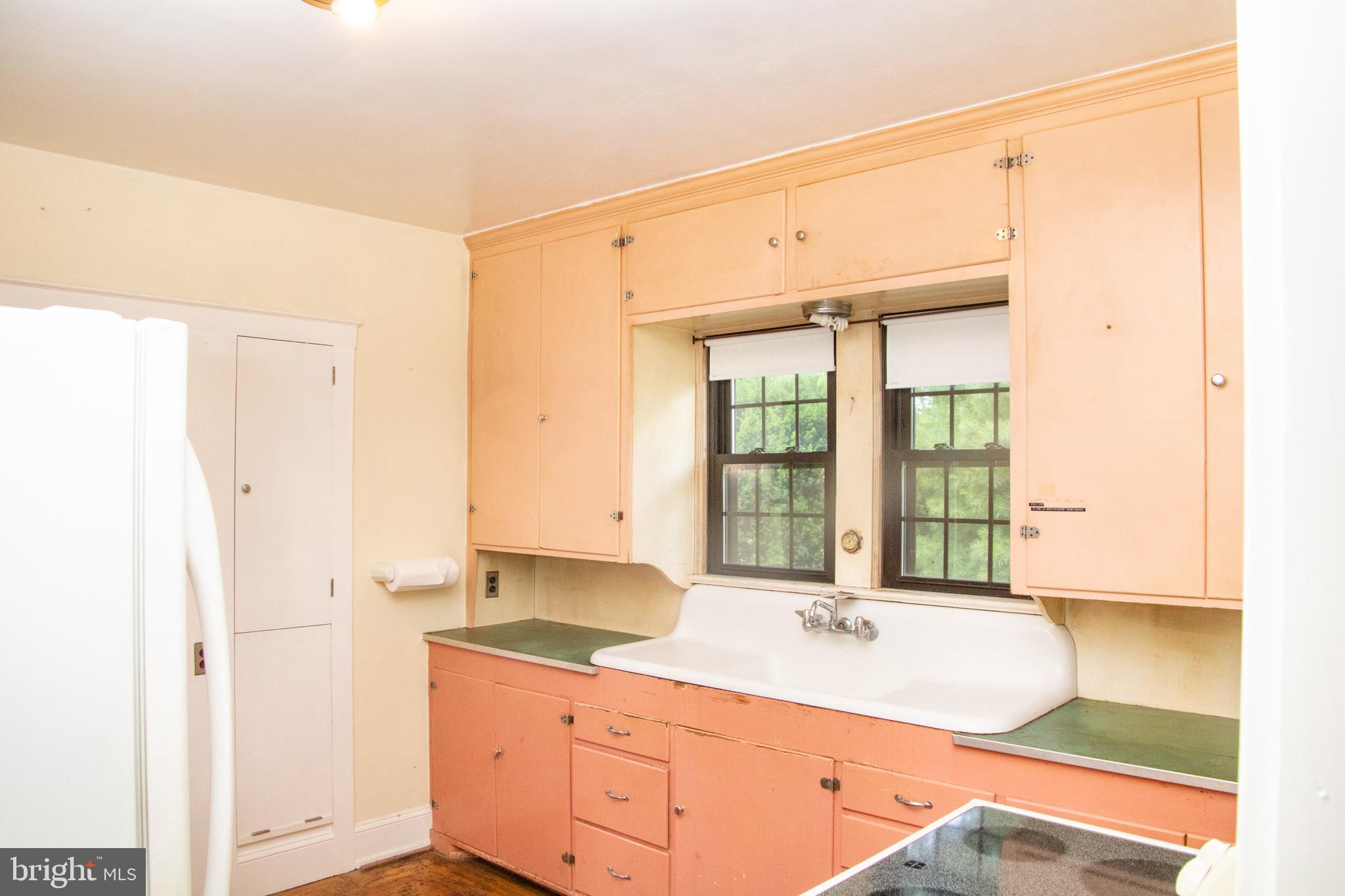733 Centerville Road Lancaster, PA 17601 - Photo 22 of 49 Kitchen