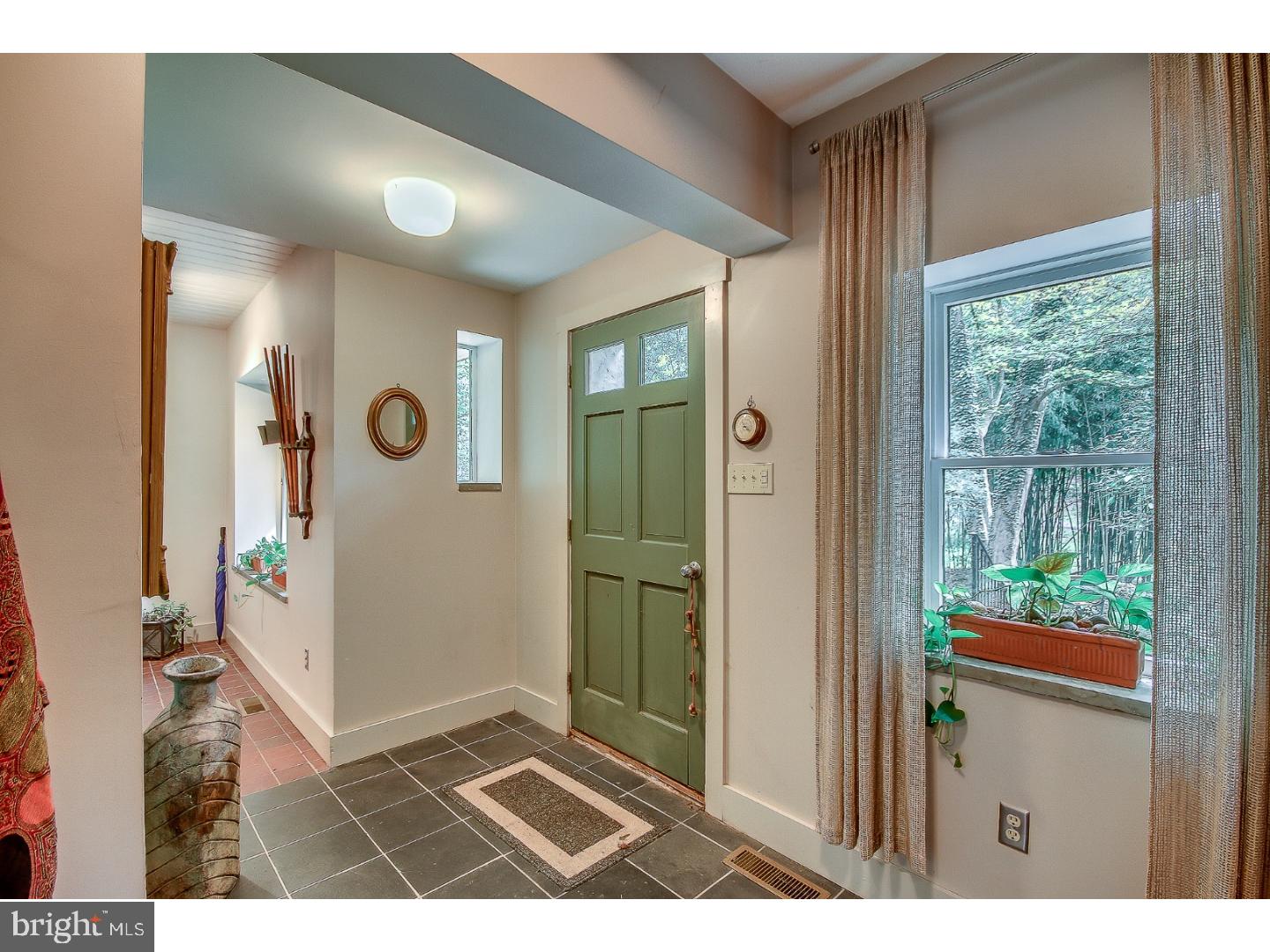 53 Upper Tinicum Church Road Erwinna, PA 18920 - Photo 6 of 25 Foyer