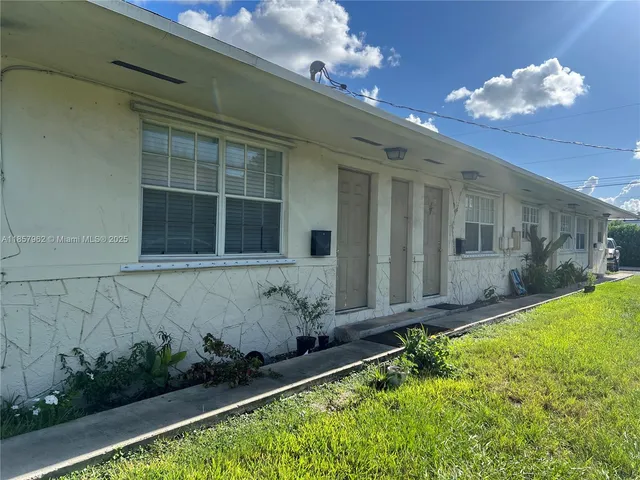 $1,500 | 832 Northeast 5th Avenue, Unit 832, Homestead, FL 33030