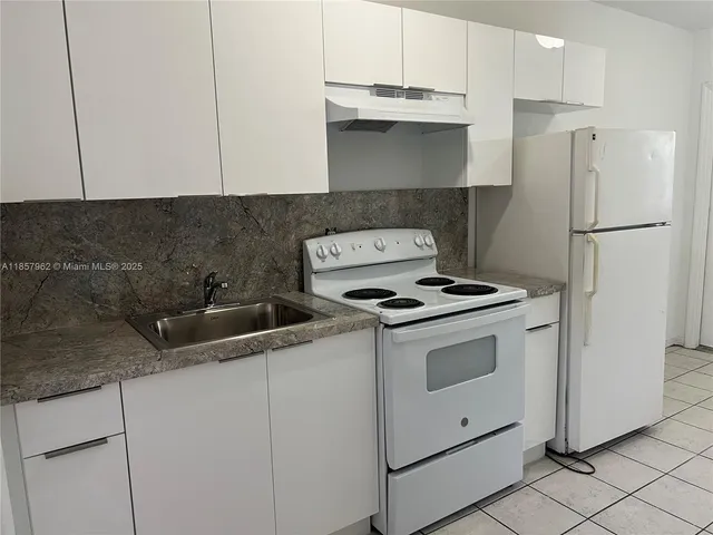 $1,500 | 832 Northeast 5th Avenue, Unit 832, Homestead, FL 33030