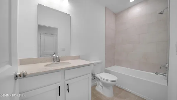 $2,400 | 264 Lake Sinclair Street, St. Augustine, FL 32084