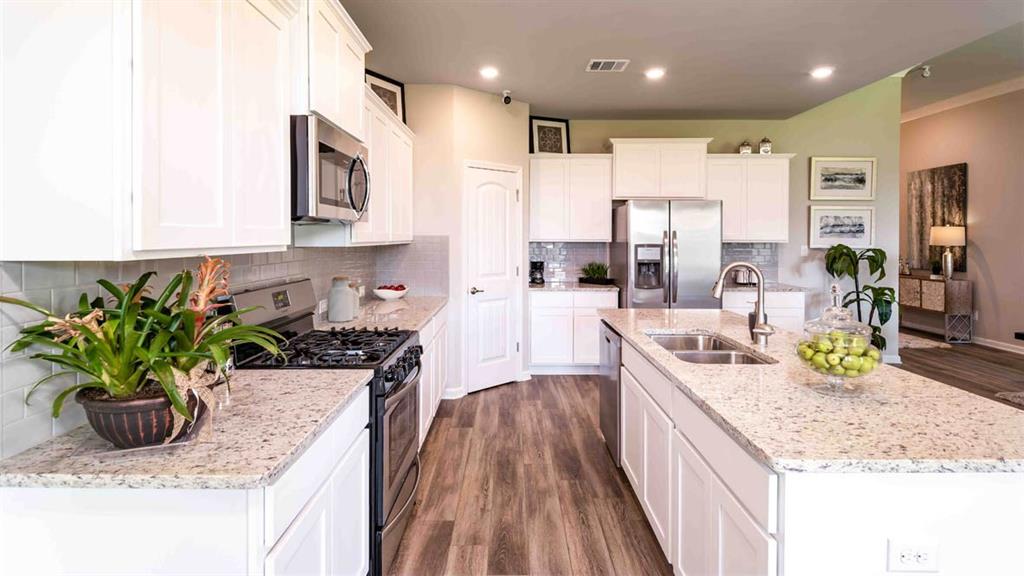 6877 Delta Ridge Avenue Slidell, LA 70461 - Photo 2 of 23