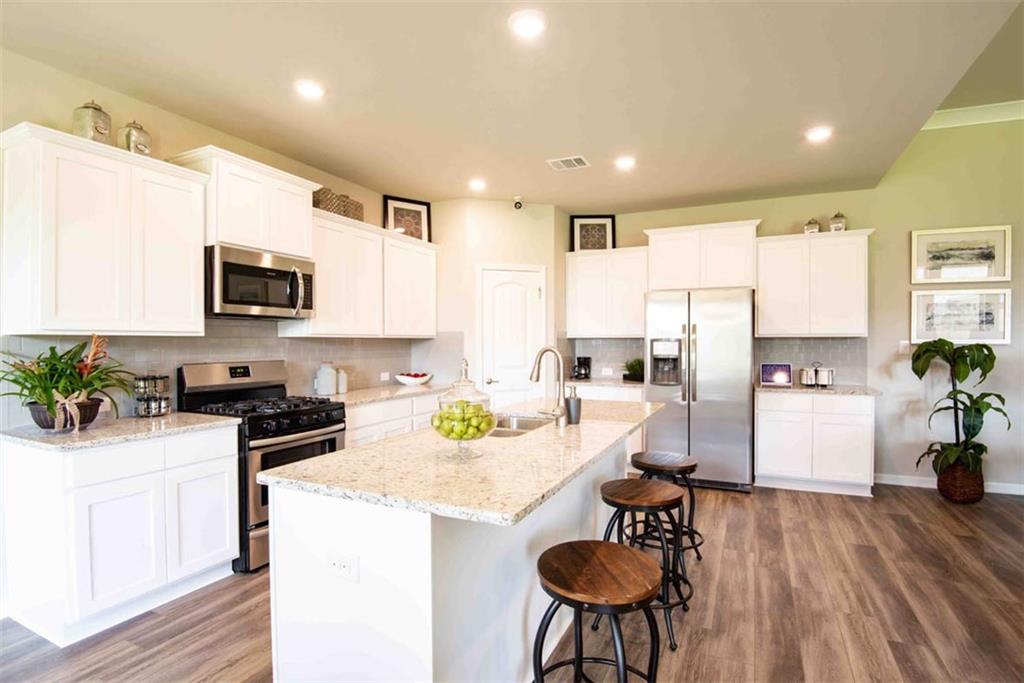 6877 Delta Ridge Avenue Slidell, LA 70461 - Photo 3 of 23