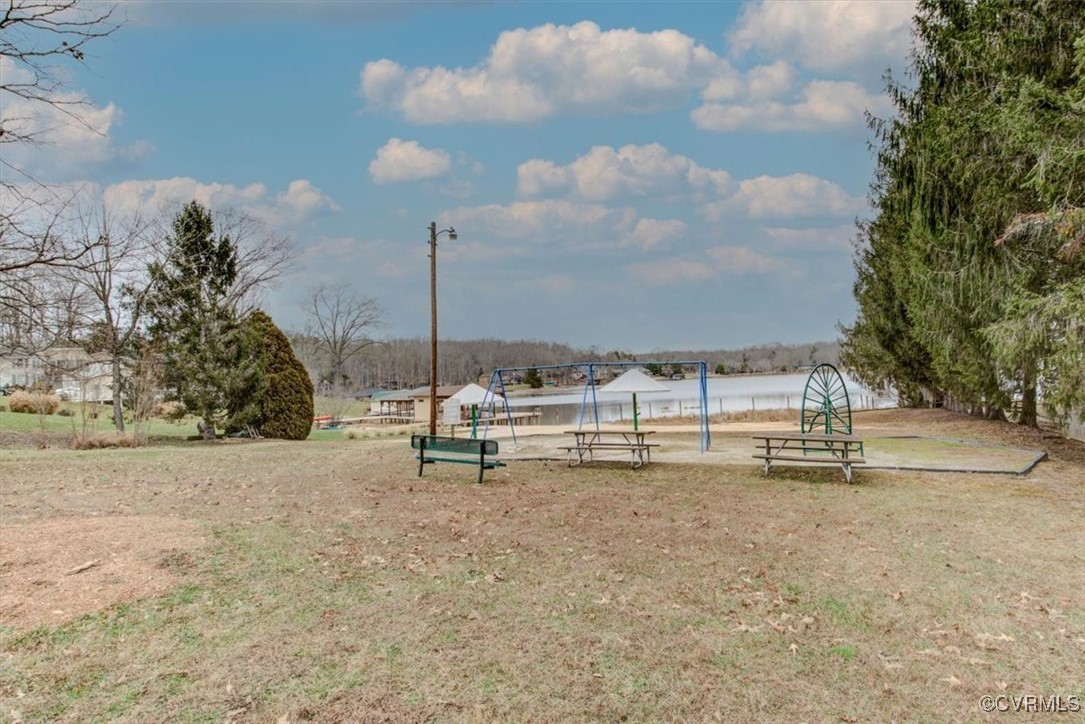 42 Ash Road Louisa, VA 23093 - Photo 7 of 19 Gallery Image 7