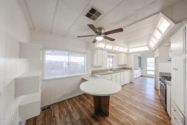 $309,000 | 18414 North 5th Place, Phoenix, AZ 85022