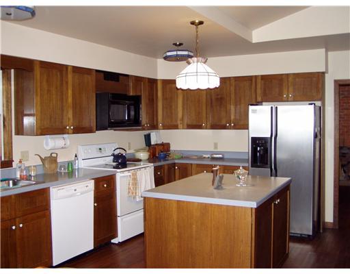 65 Barr Road Finleyville, PA 15332 - Photo 5 of 18 Kitchen.