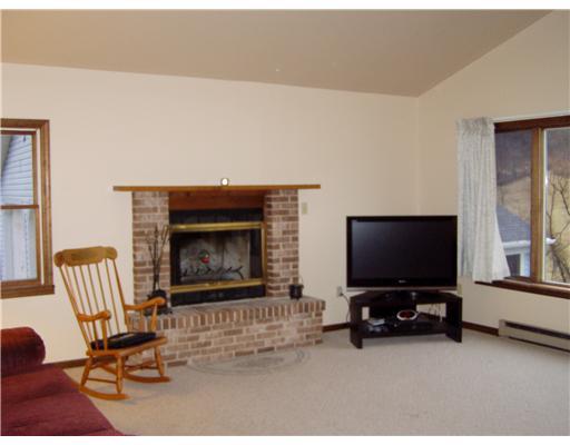 65 Barr Road Finleyville, PA 15332 - Photo 7 of 18 Family Room.