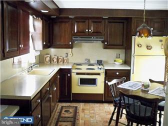 1111 Ford Road Bensalem, PA 19020 - Photo 4 of 12 Kitchen