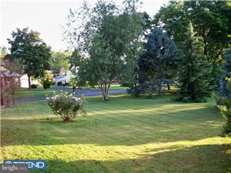 1111 Ford Road Bensalem, PA 19020 - Photo 5 of 12 Exterior Side