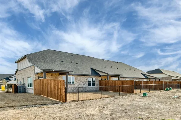 $975,000 | 4062 Lecroy Court, Midlothian, TX 76065