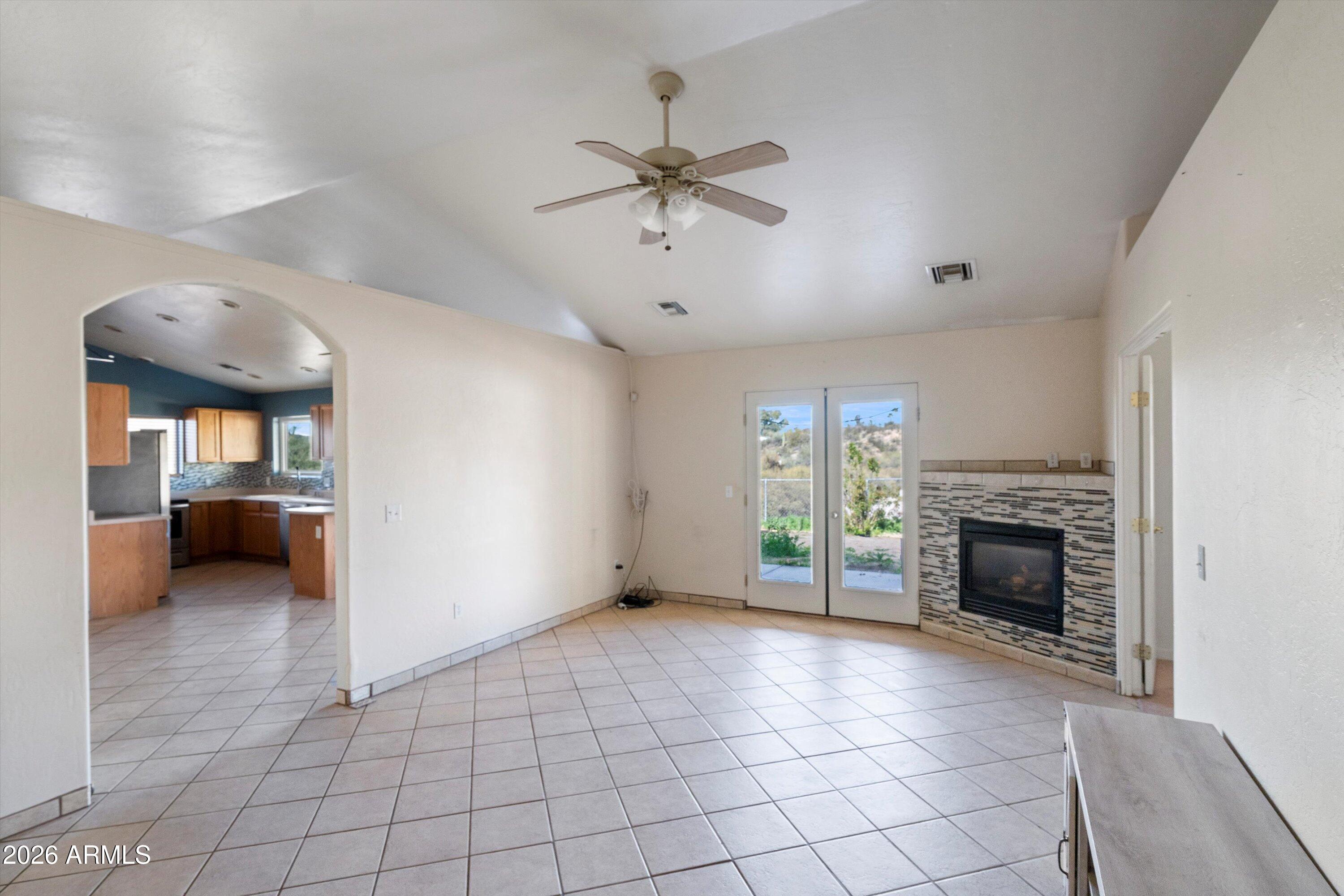 51224 North Mockingbird Road Wickenburg, AZ 85390 - Photo 12 of 31 12-Living Room