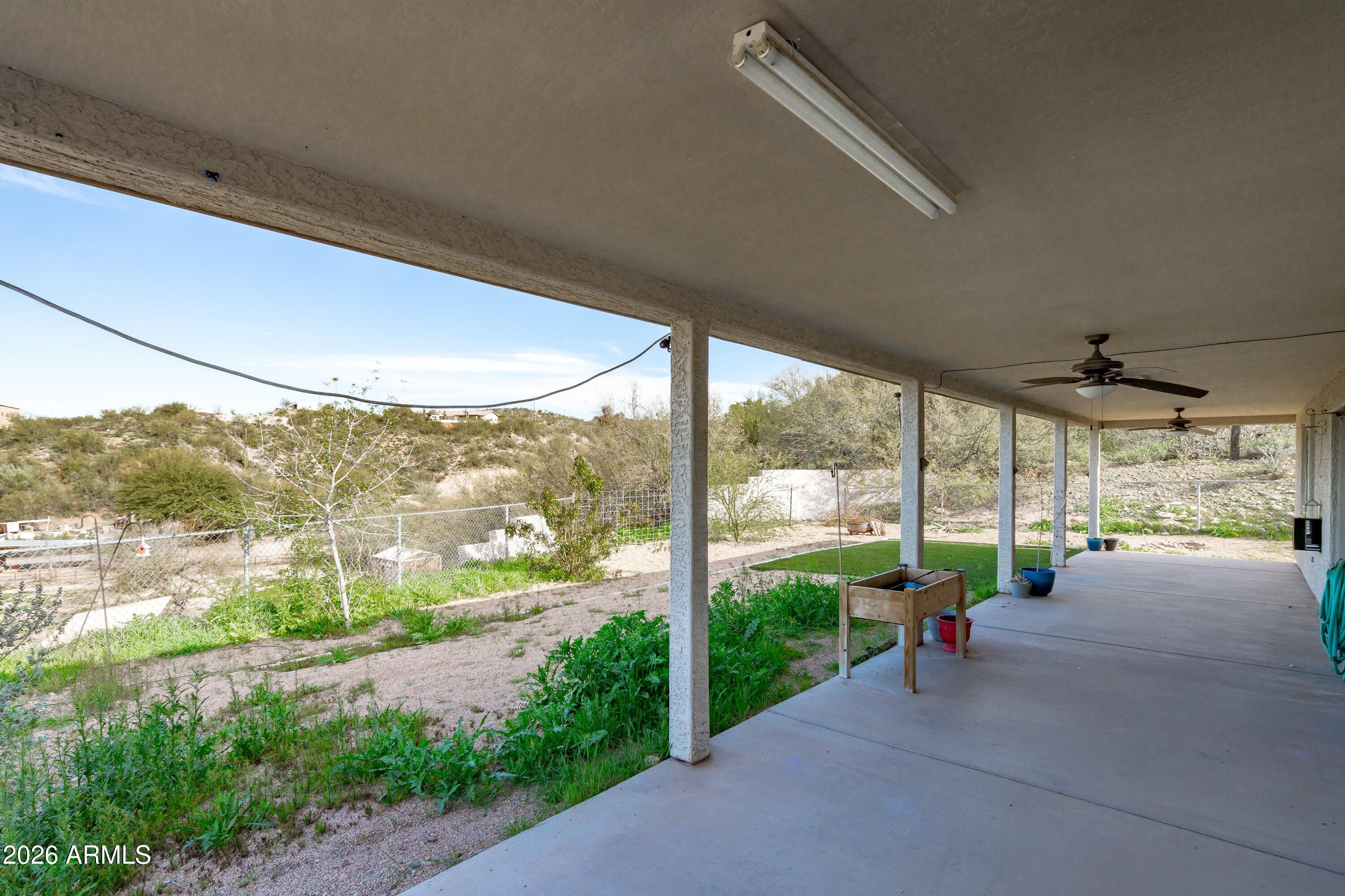 51224 North Mockingbird Road Wickenburg, AZ 85390 - Photo 23 of 31 23-Covered Patio