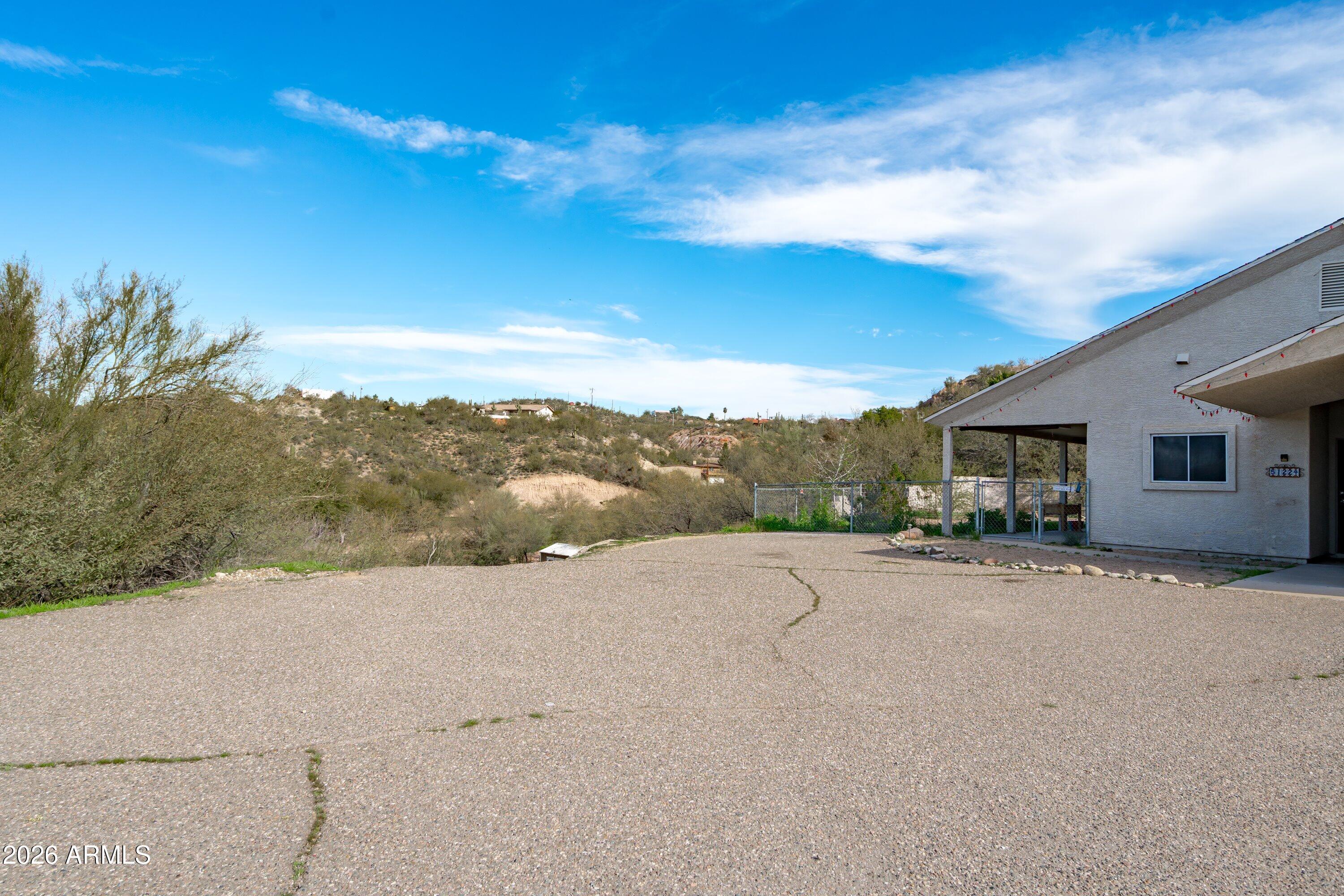 51224 North Mockingbird Road Wickenburg, AZ 85390 - Photo 28 of 31 28-Parking