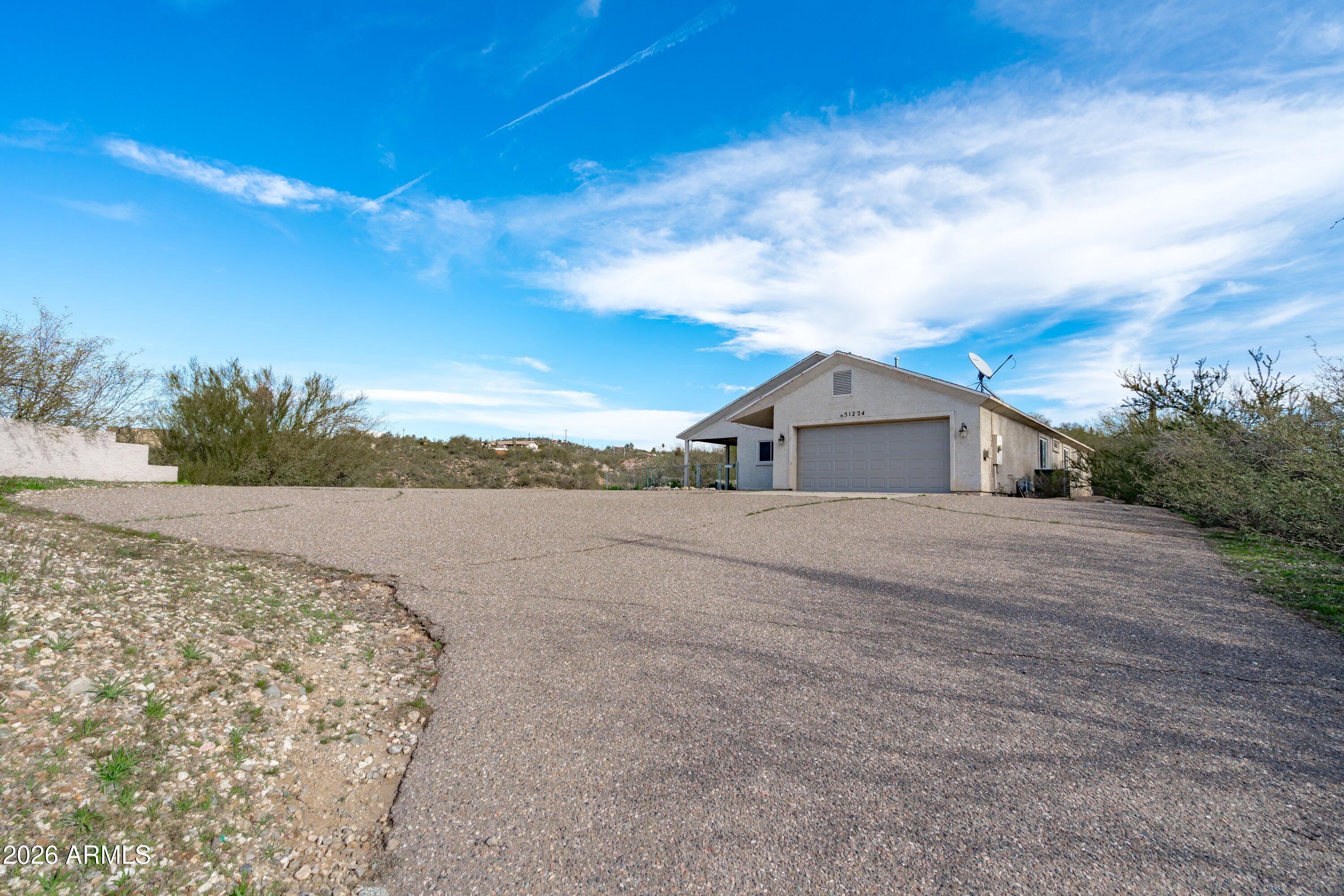 51224 North Mockingbird Road Wickenburg, AZ 85390 - Photo 4 of 31 04-Front View