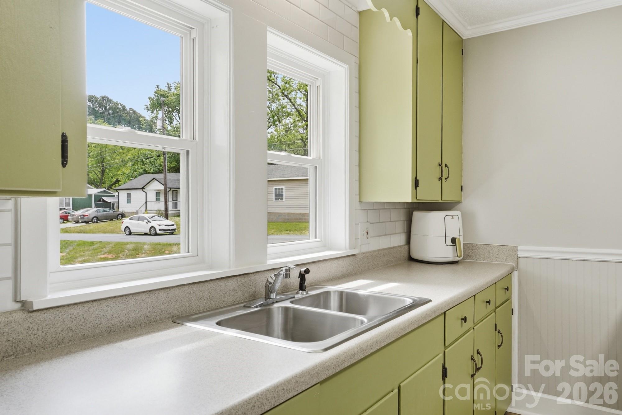215 West Dallas Road Stanley, NC 28164 - Photo 9 of 29