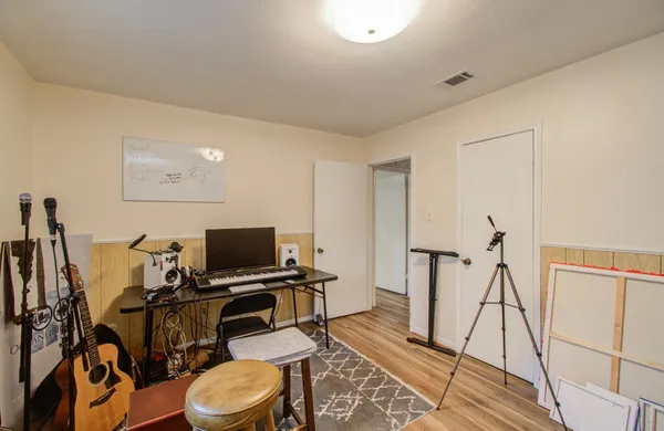 $1,800 | 17406 Baronshire Drive, Houston, TX 77070