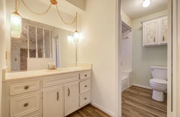 $1,800 | 17406 Baronshire Drive, Houston, TX 77070