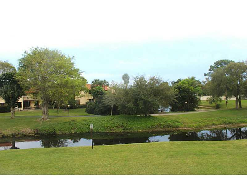 21478 St Andrews Grand Circle, Unit 14 Boca Raton, FL 33486 - Photo 19 of 25 Exterior Front