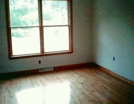 176 Bebout Road Venetia, PA 15367 - Photo 4 of 8 Dining Room.
