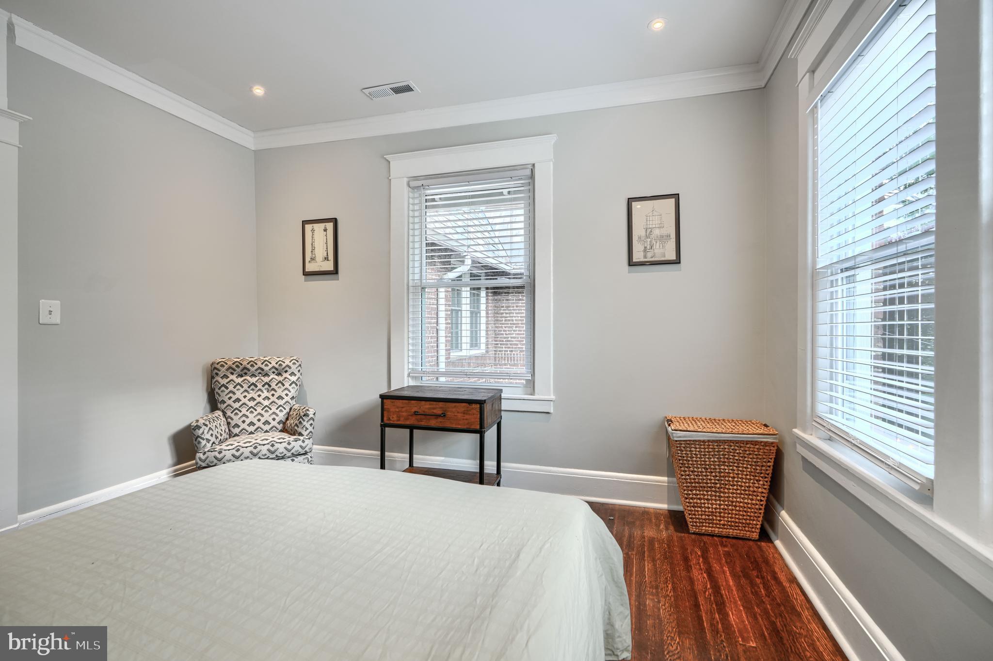 4416 Roland Avenue Baltimore, MD 21210 - Photo 31 of 60