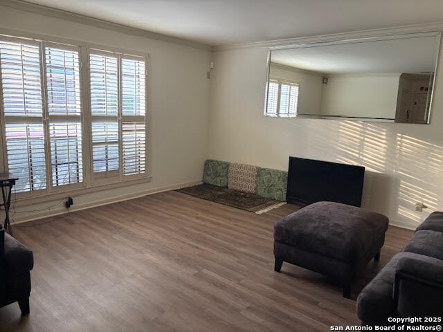 165 West Rampart Drive, Unit 205 San Antonio, TX 78216 - Photo 18 of 34 a living room with furniture and a flat screen tv