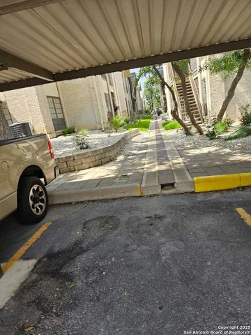 $190,000 | 165 West Rampart Drive, Unit 205, San Antonio, TX 78216