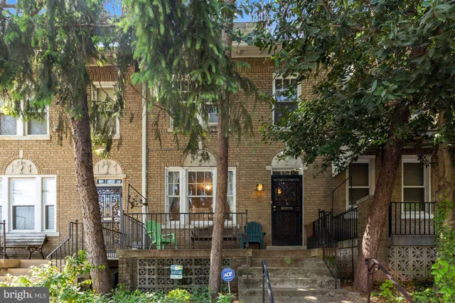 $3,350 | 1006 Quebec Place Northwest, Washington, DC 20010
