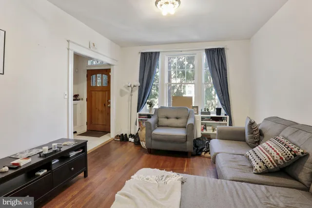 $3,350 | 1006 Quebec Place Northwest, Washington, DC 20010