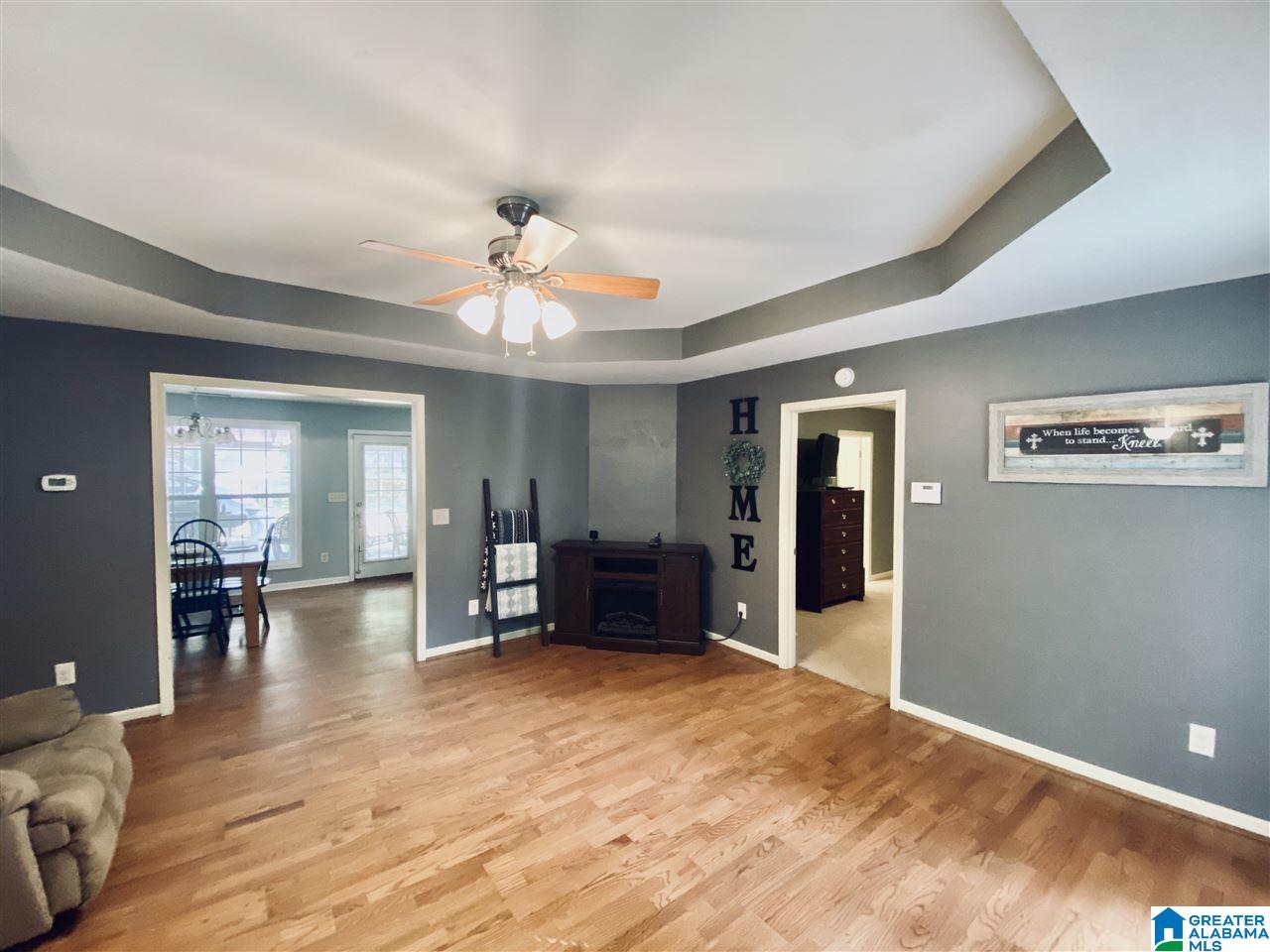 2720 Mt View Road Hayden, AL 35079 - Photo 4 of 28