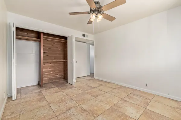 $1,195 | 524 West Fairway Drive, Unit 6, Mesa, AZ 85201
