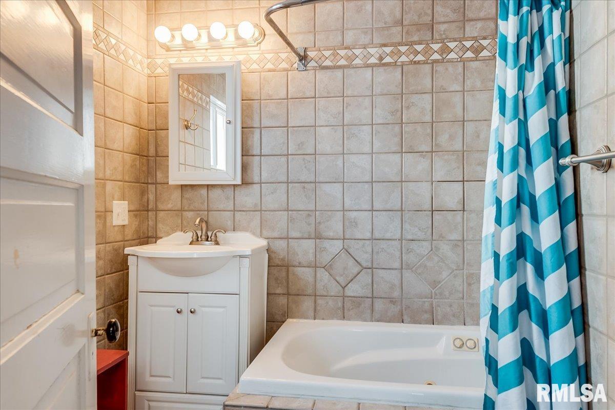924 Cleveland Avenue Springfield, IL 62704 - Photo 18 of 32