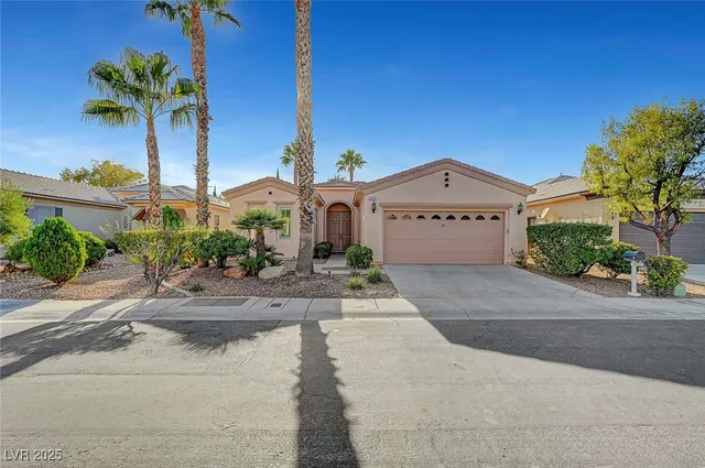 $2,950 | 4379 Bella Cascada Street, Las Vegas, NV 89135