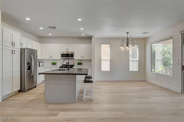 $2,950 | 4379 Bella Cascada Street, Las Vegas, NV 89135