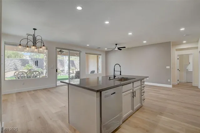 $2,950 | 4379 Bella Cascada Street, Las Vegas, NV 89135