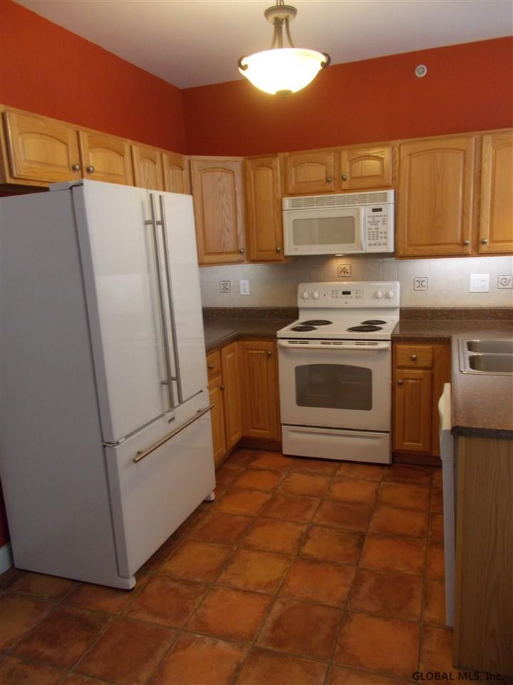 201 N Ridge Troy, NY 12182 - Photo 22 of 32 Photo 23