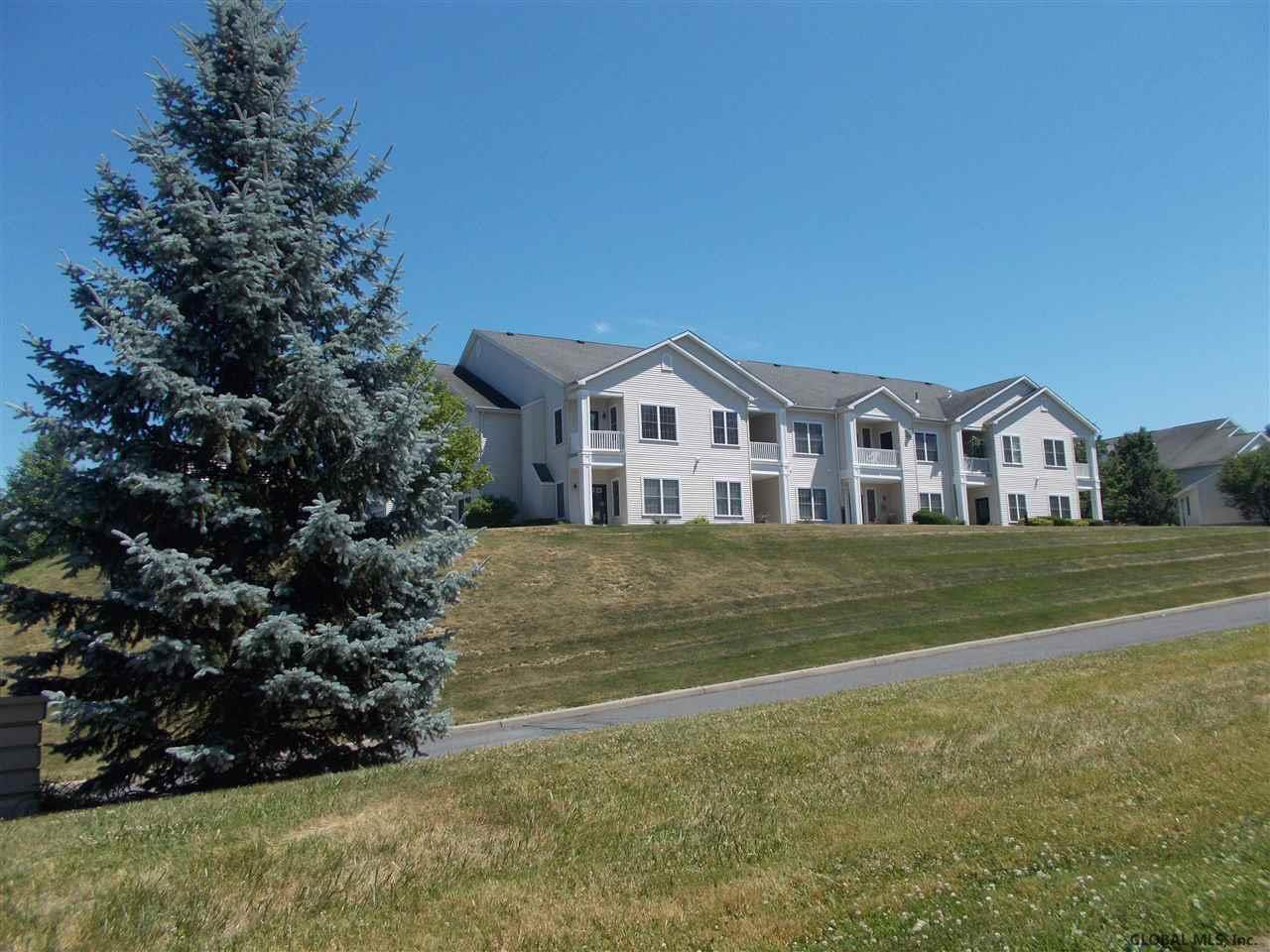 201 N Ridge Troy, NY 12182 - Photo 3 of 32 Photo 3