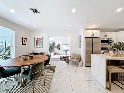 $5,250 | 1367 Northwest 41st Street, Miami, FL 33142