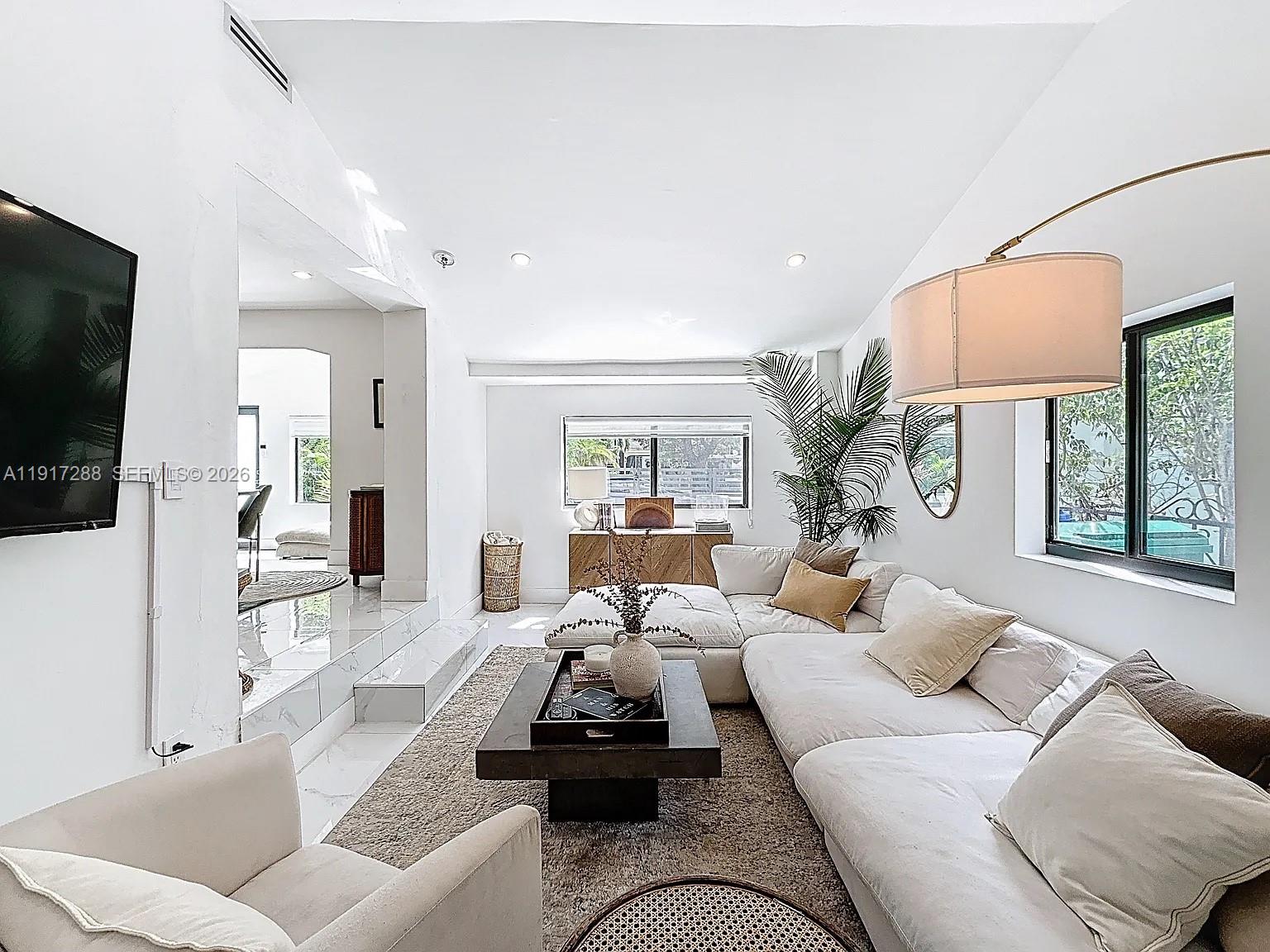 1367 Northwest 41st Street Miami, FL 33142 - Photo 6 of 22