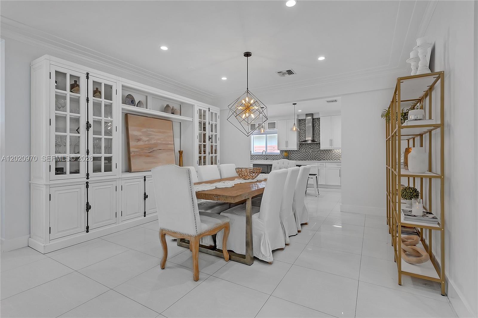 95 Shore Drive West Miami, FL 33133 - Photo 6 of 29