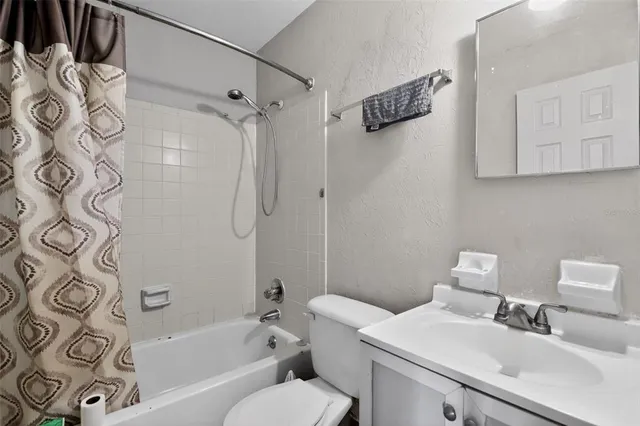 $219,900 | 2628 Southwest 31 Place, Gainesville, FL 32608