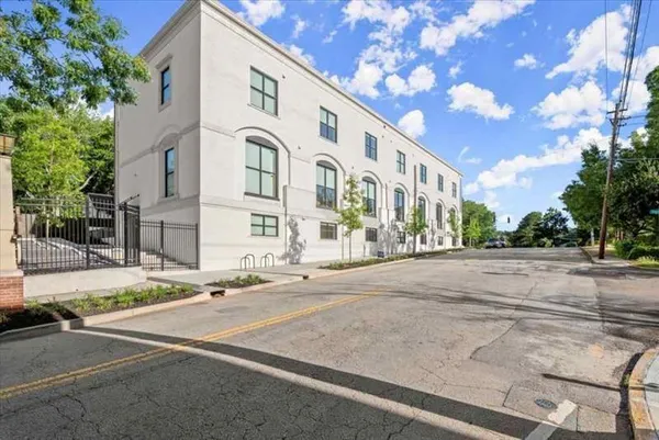 $199,900 | 108 Park Place, Unit 107, Decatur, GA 30030